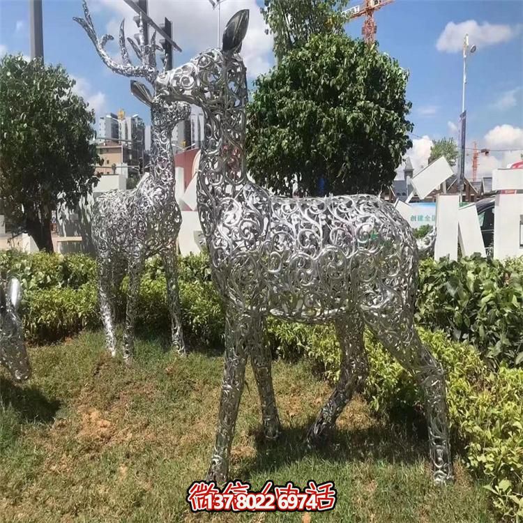 LED梅花鹿雕塑照明，景觀照明設計體驗
