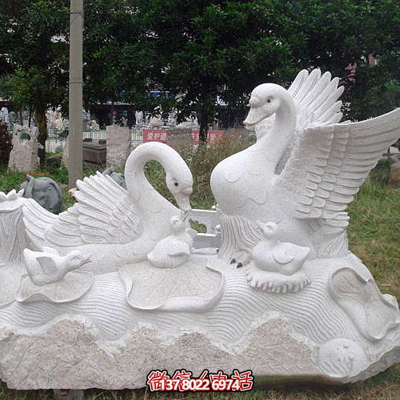 創(chuàng)意企鵝雕塑，點綴你的公園廣場