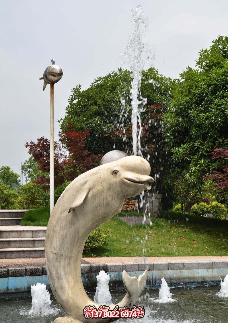 玻璃鋼雕塑，增添公園景觀美感