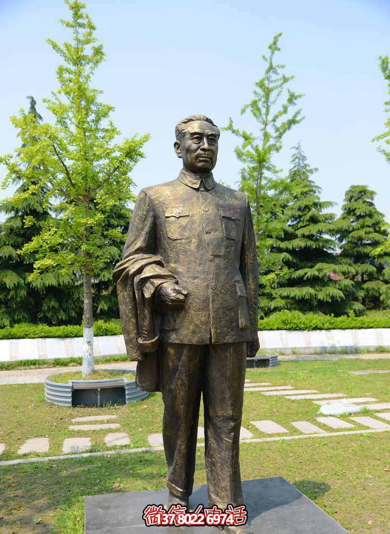 紀(jì)念周恩來偉人雕塑，緬懷歷史，見證輝煌