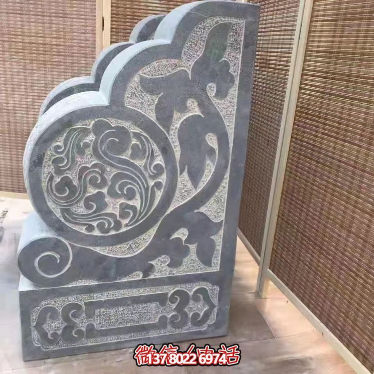 傳統(tǒng)石刻抱鼓，點(diǎn)綴仿古庭院