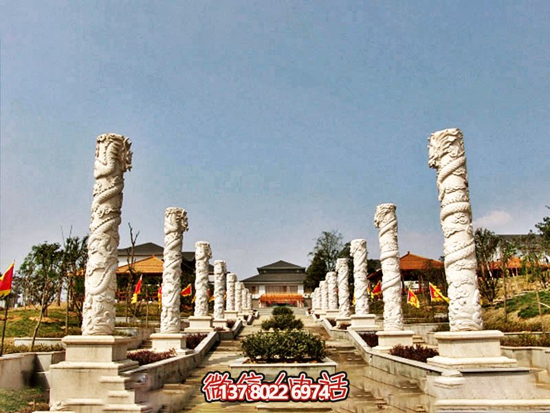 傳統(tǒng)工藝石雕龍柱，傳承古老文化