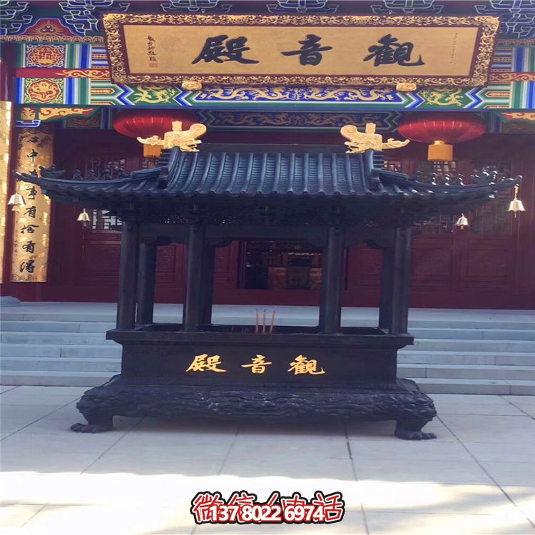 華寶鑄鐵長(zhǎng)形香爐，讓觀音殿更加美麗