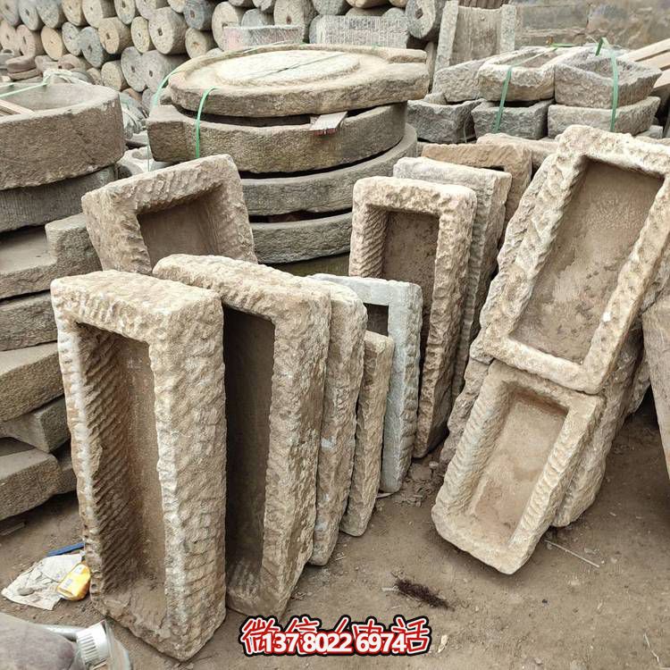 經(jīng)典石雕老石槽，點(diǎn)綴青石園林景觀