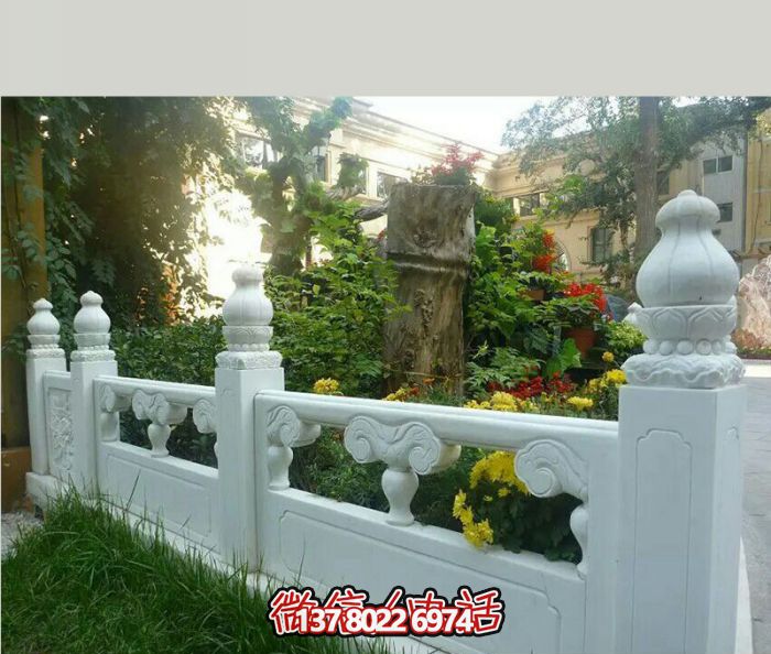 漢白玉圍欄裝飾擺件，為醫(yī)院花池增添浪漫風(fēng)情