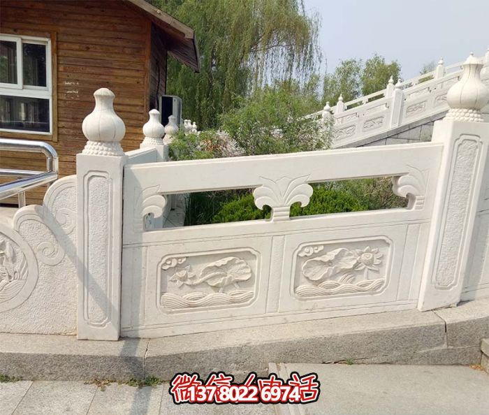 精美雕塑欄桿，提升公園景區(qū)入口環(huán)境