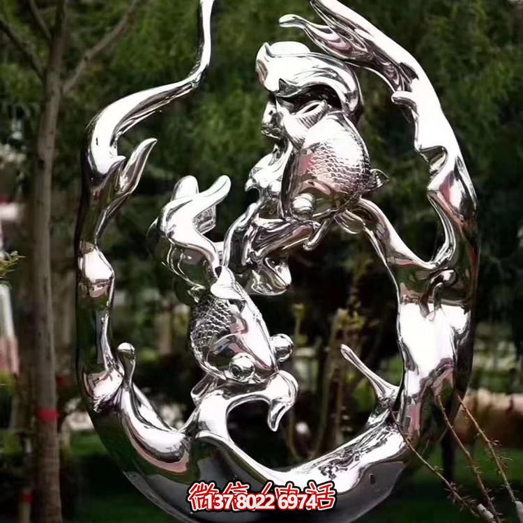 不銹鋼雕塑，為景觀廣場(chǎng)和園林增添抽象藝術(shù)