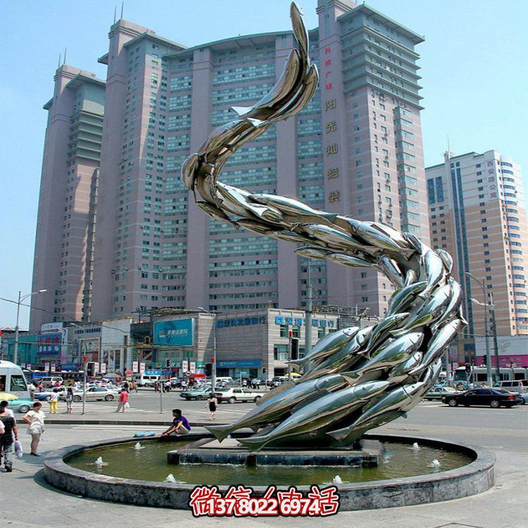 大型水景觀雕塑，螺旋游水魚(yú)群擺放