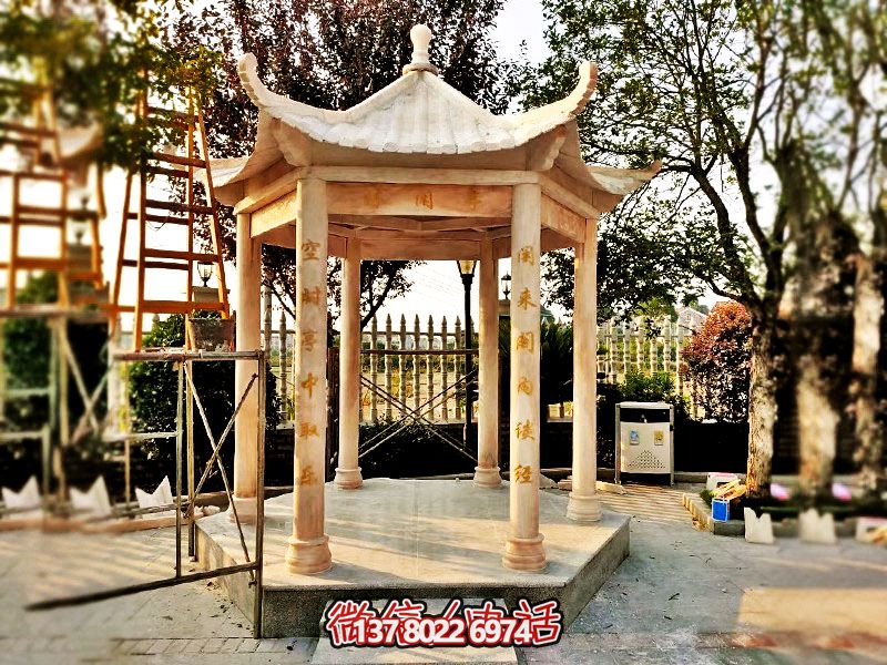 仿古涼亭，擺放在庭院里，欣賞美麗晚霞，營(yíng)造休閑小區(qū)紅色氛圍