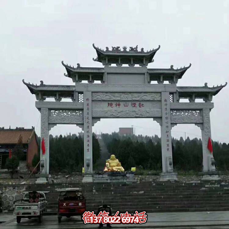 大理石石雕牌坊，增添宗教寺廟景觀魅力
