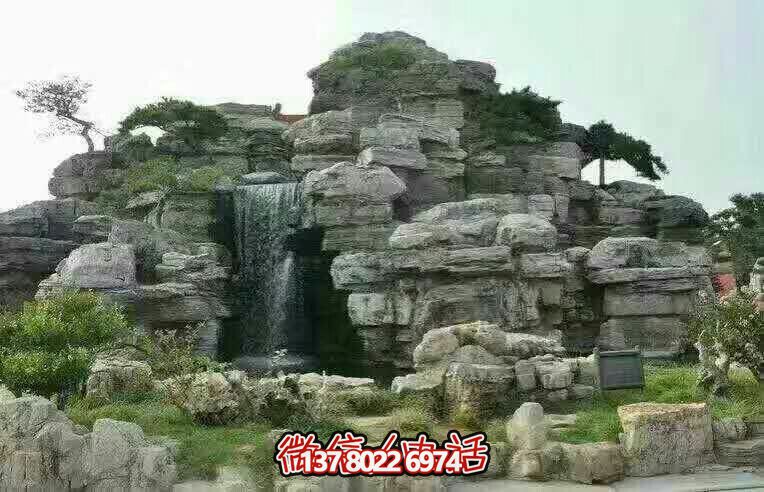 精美的景區(qū)園林，完美的假山流水?dāng)[放