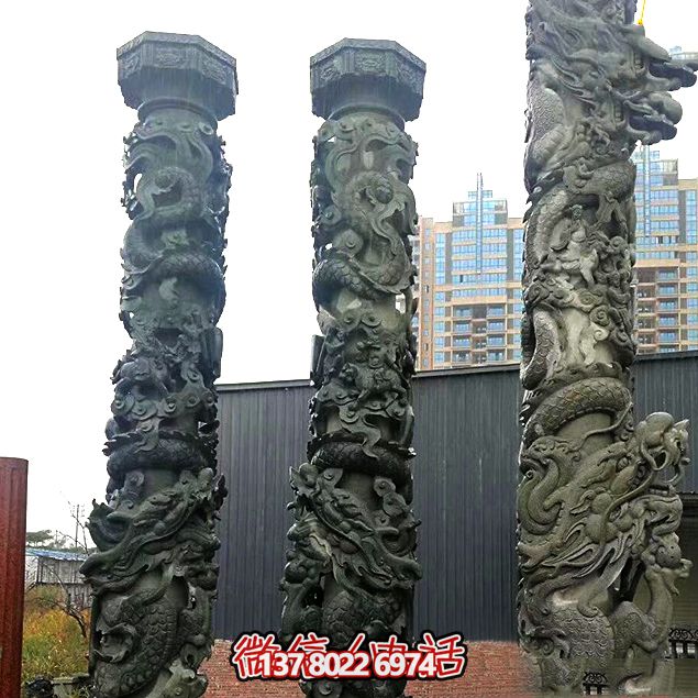 仿青石中國龍柱，為酒店門前增添靈動氣息