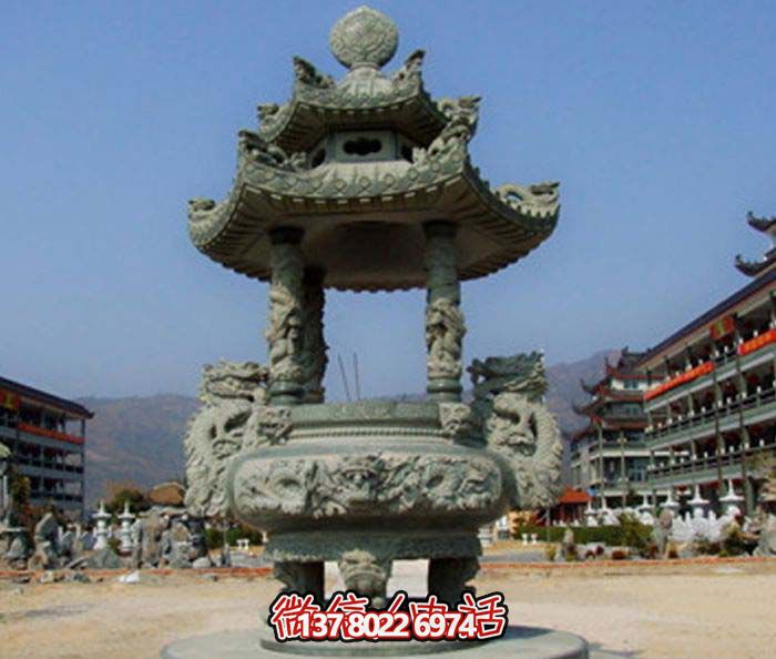 仿古寶蓋龍浮雕香爐，點(diǎn)綴景區(qū)廣場