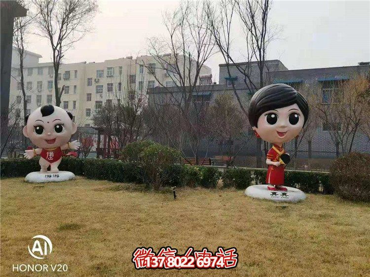 藝術(shù)玻璃鋼雕塑，點綴美麗園林景觀