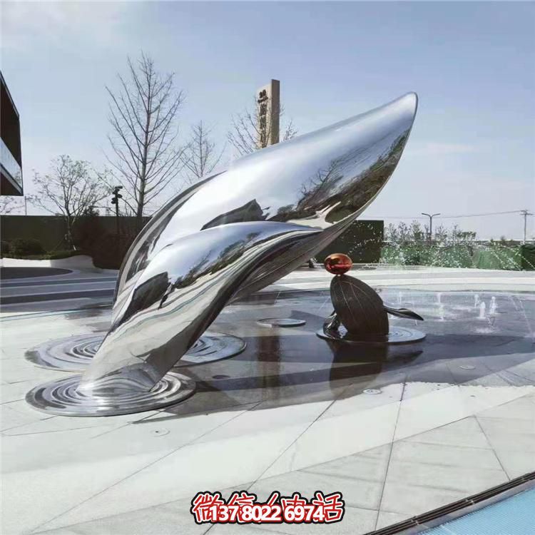 現(xiàn)代不銹鋼大型創(chuàng)意景觀雕塑，美化城市廣場
