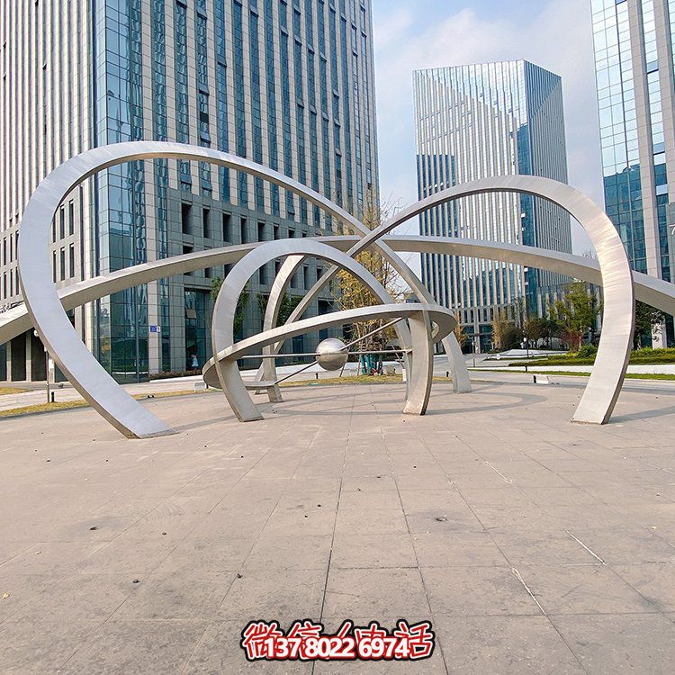 不銹鋼雕塑梅花鹿，現(xiàn)代幾何園林景觀裝飾