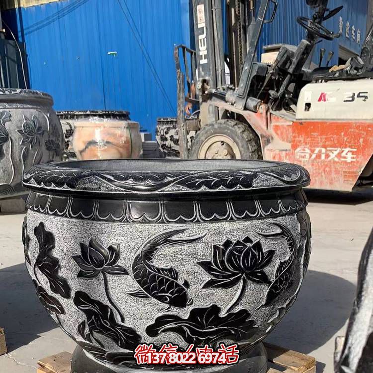 精美荷花浮雕缸，融合經典元素，打造清新安靜空間
