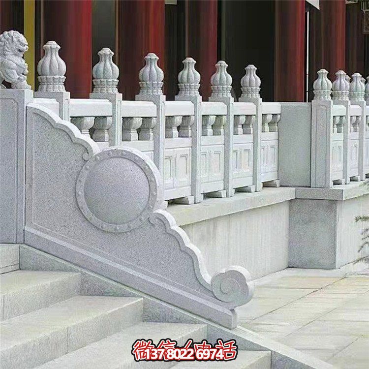 精美石雕欄桿欄板，點(diǎn)綴景區(qū)景點(diǎn)，增添園林雕塑之美