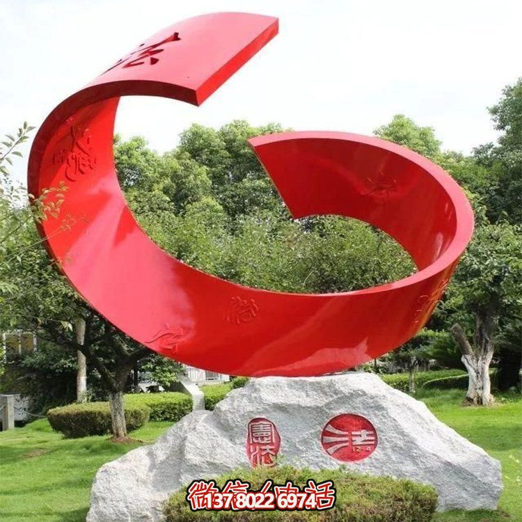 大型不銹鋼彩繪雕塑，點(diǎn)綴戶外園林景觀