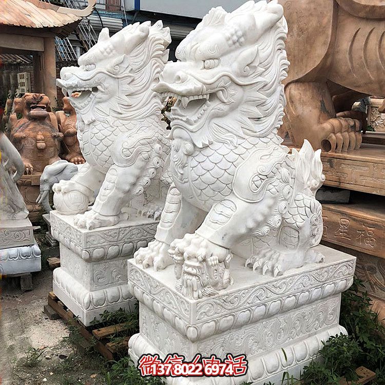 大型漢白玉石雕麒麟雕塑，為您的庭院門口增添獨特景觀