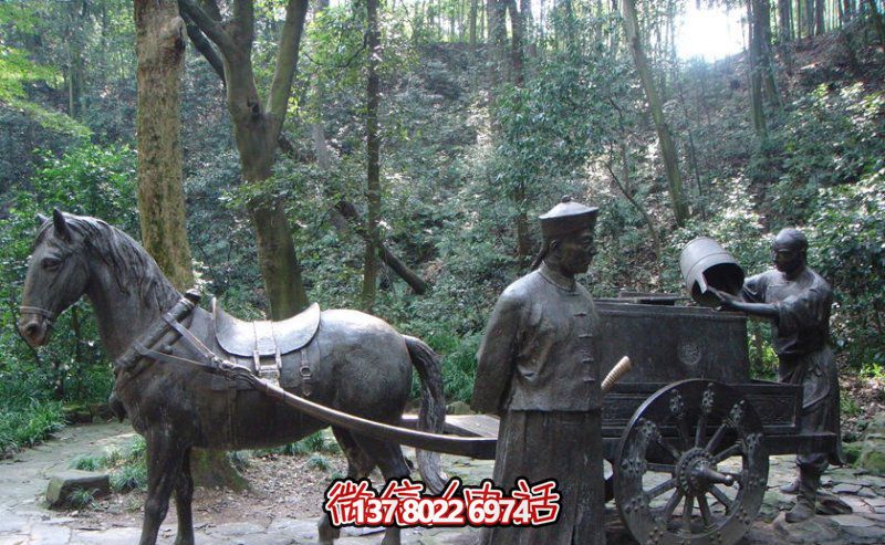 仿古青銅馬車雕塑，為景區(qū)商業(yè)街增添古典風情