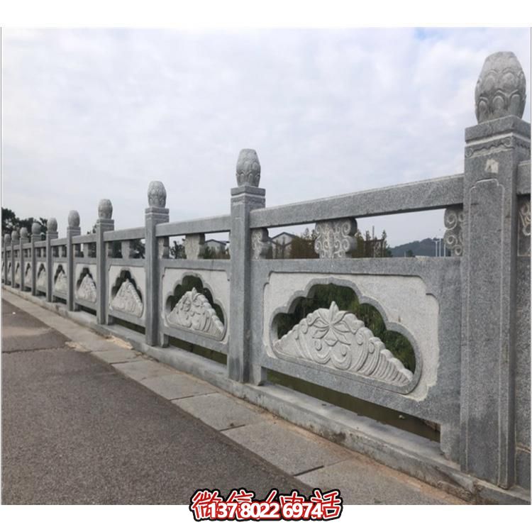 精致青石石雕欄桿，打造美麗公園景區(qū)